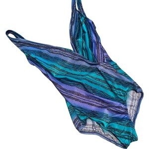 Vintage 1980’s Maxine Of Hollywood One Piece Swimsuit Scoop Back Classic Style